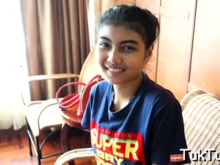 Brutal sex for a diminutive bimbo